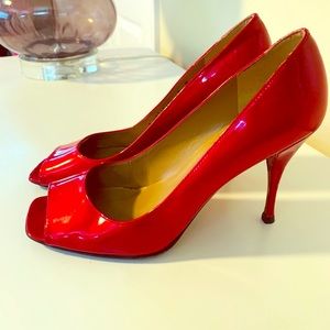 Stuart Weitzman Patent Leather Red Stilettos Sz. 9